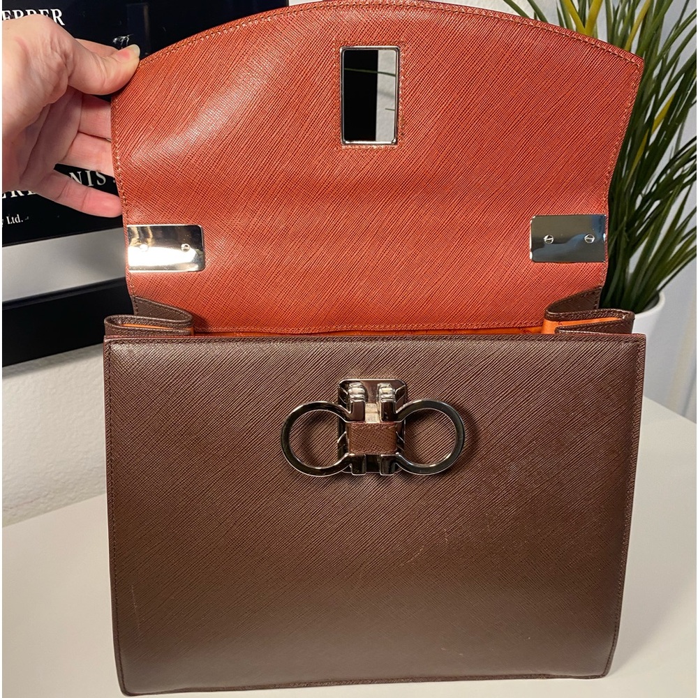 Rare Vintage Salvatore Ferragamo Double Gancini Large Saffiano Leather Bag - Picture 8 of 14
